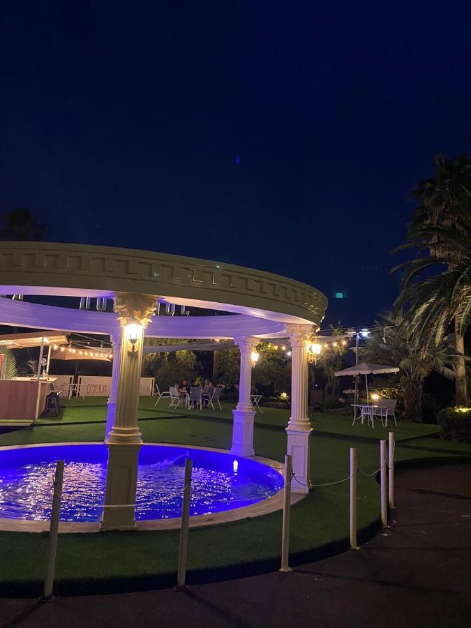 Jungmun Resort Jeju Согвипхо Экстерьер фото