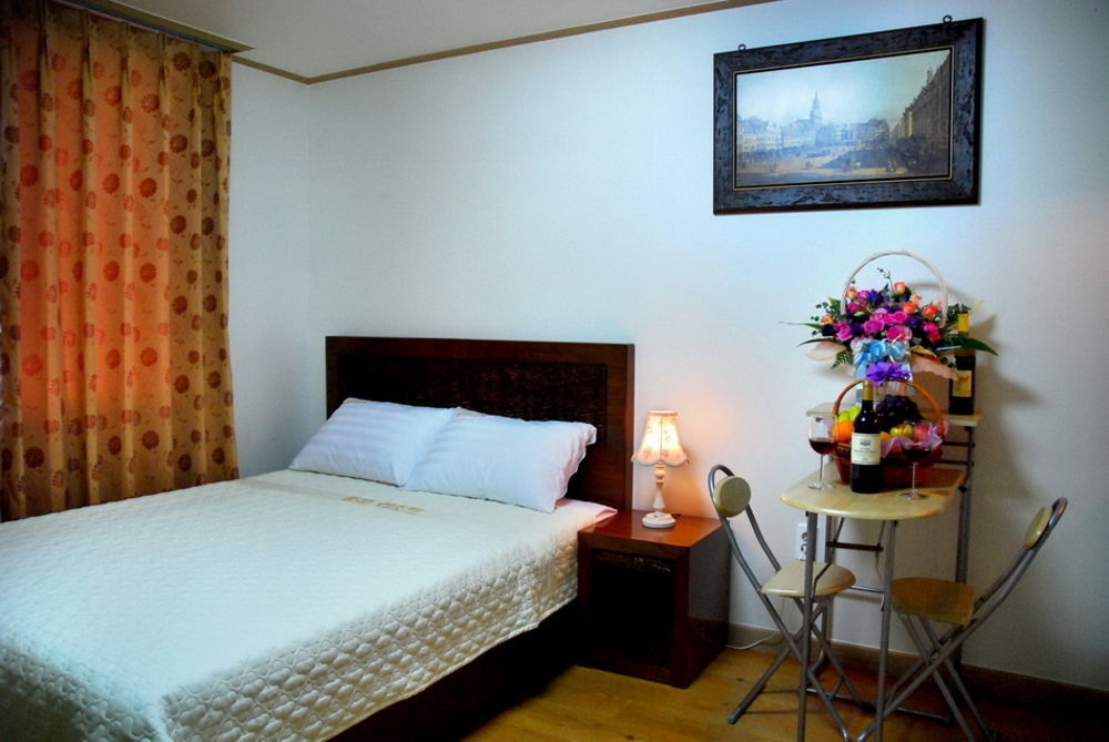 Jungmun Resort Jeju Согвипхо Экстерьер фото